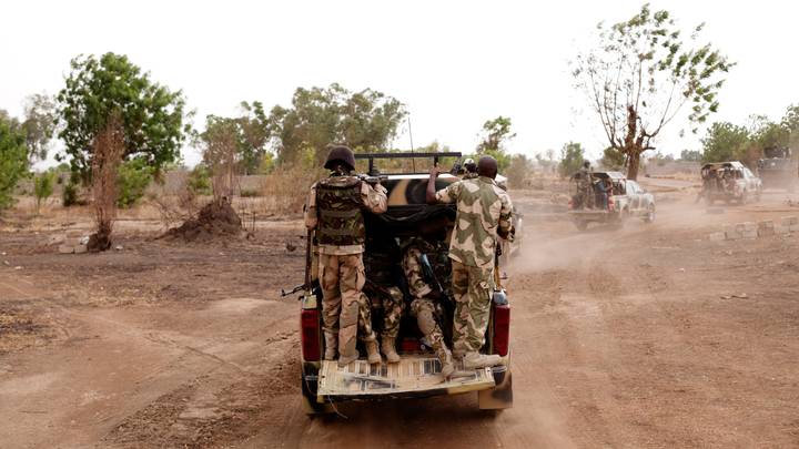 Des membres de Boko Haram se rendent à l'armée nigériane